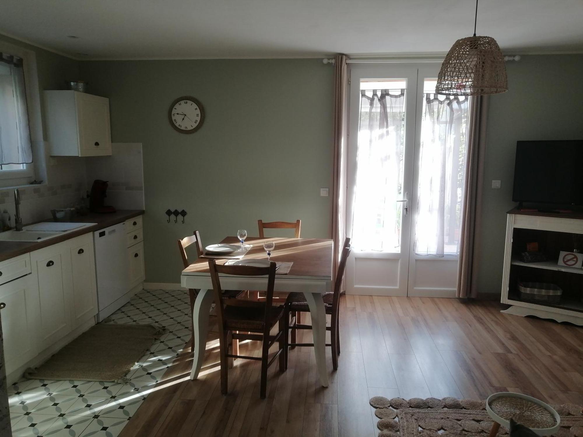 La maison de 6Fran appartement 2 chaleureux et calme ambiance familiale Valros Extérieur photo
